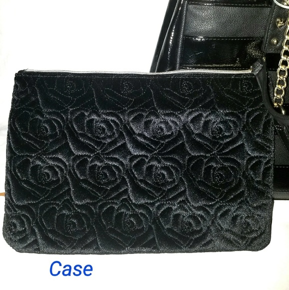 Betsey Johnson 'Bag in Bag' Handbag - Picture 5 of 5